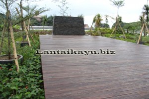 Proyek Pemasangan Lantai Kayu Outdoor di Istana Negara pemesangan lantai kayu di istana negara
