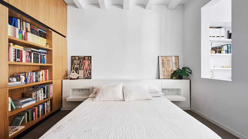 7 Desain Kamar Tidur Ala Korea Cozy & Natural desain rak buku dinding ala korea
