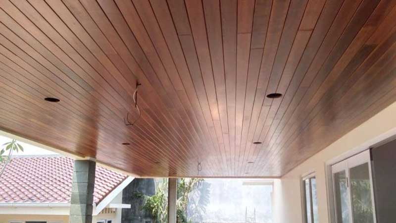 Kualitas Plafon Kayu Ulin: Cek produk dan Ukurannya! hasil pasang plafon ulin