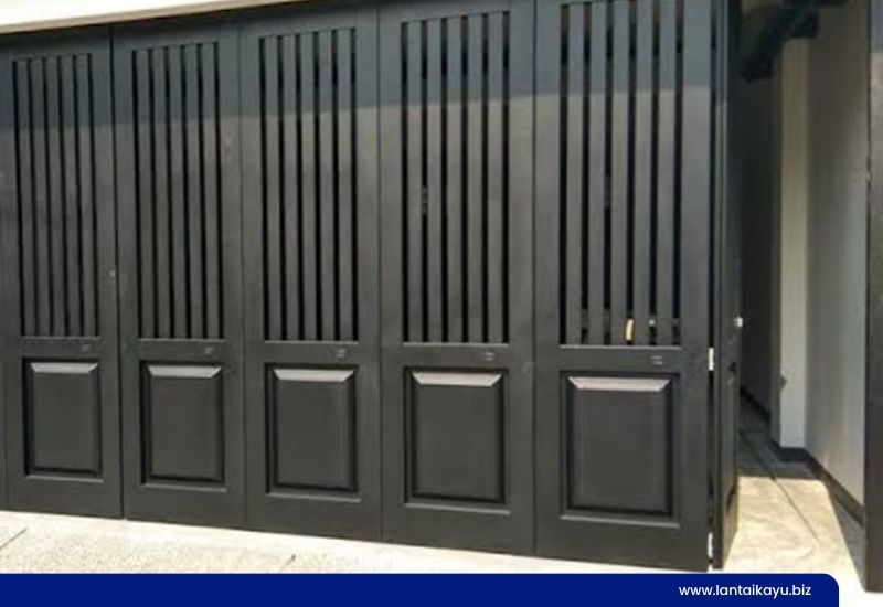 Desain Pintu Lipat yang Cocok Untuk Ruangan Kecil Pintu Lipat Besi